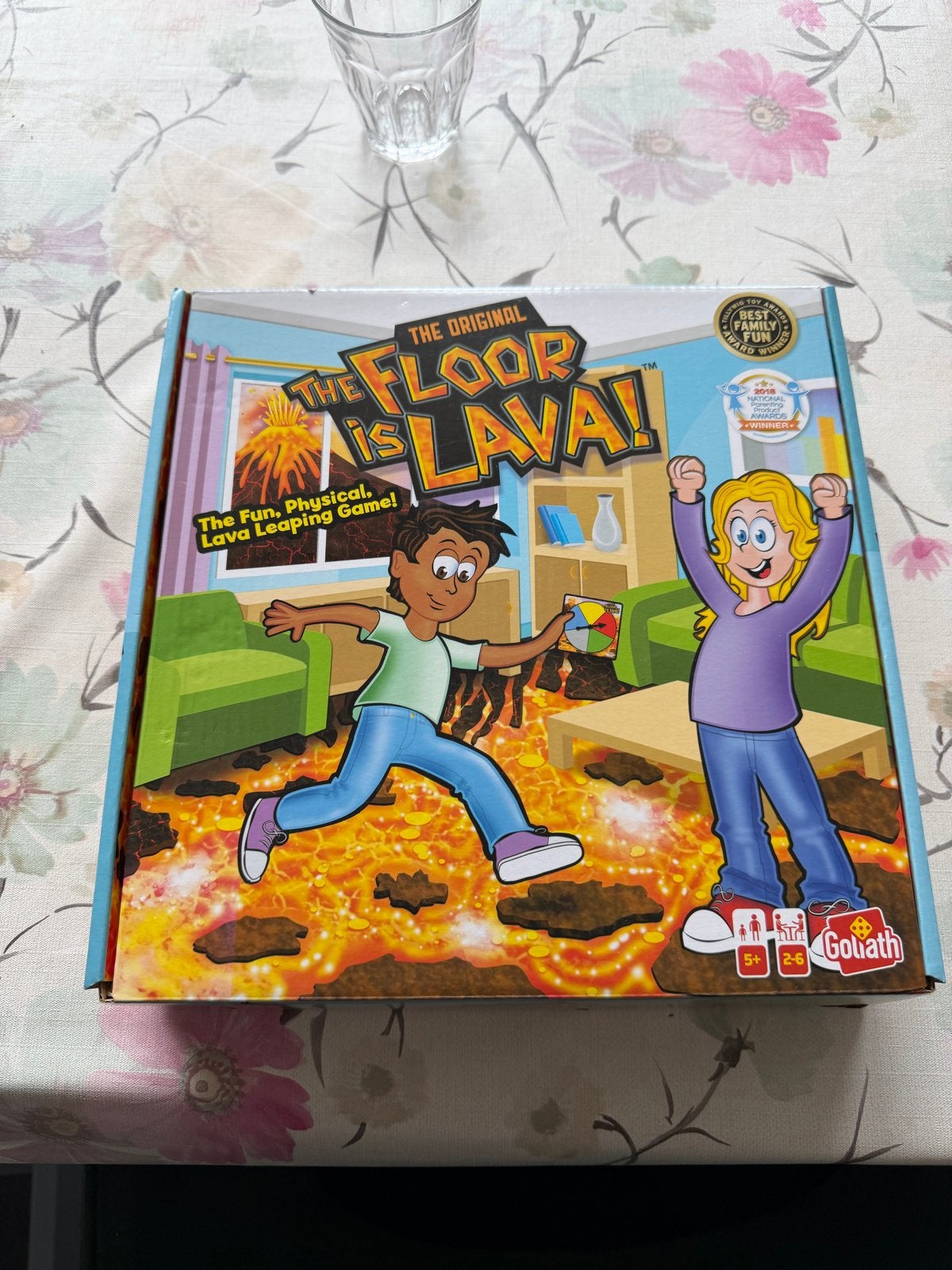 The Floor is Lava! spel - Zo goed als nieuw, Drie of vier spelers, Verzenden, Zo goed als nieuw