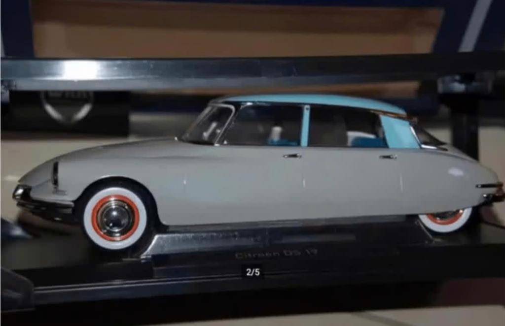 1:18 CITROEN DS 19 rosegrey/turrquoise Norev in doos WRH, Verzenden, Zo goed als nieuw, Auto, Norev
