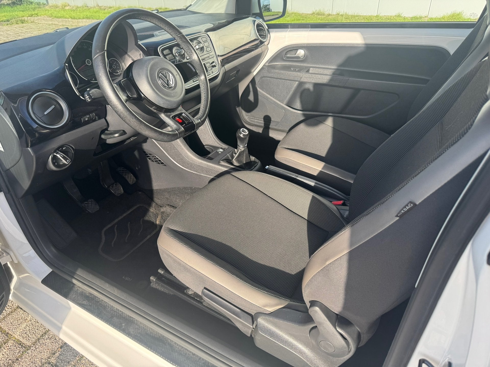 Volkswagen Up! 1.0 take up! BlueMotion , Airco, Cruise contr, Voorwielaandrijving, Euro 5, Gebruikt, Up!