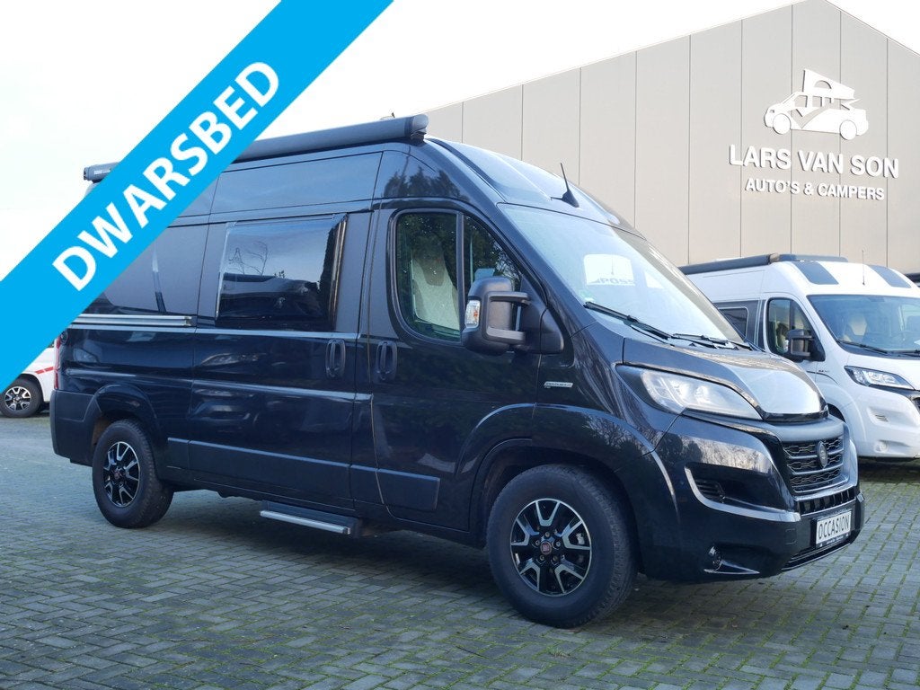 Carado CV 540 Edition 15 5.40 Meter Buscamper, Dwarsbed, Fia, Buscamper of Camperbus, Almersdorperweg 39
1674NW  OPPERDOES, NL