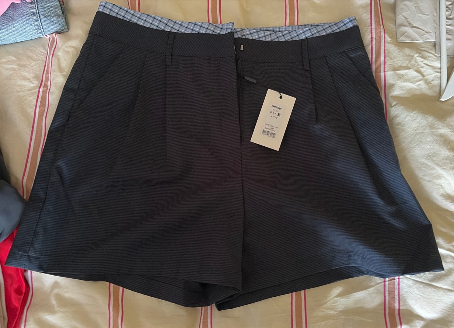 Donkerblauw licht geblokt broekje shoeby maat XL, Kleding | Dames, Broeken en Pantalons, Ophalen, Kort, Blauw, Maat 46/48 (XL) of groter