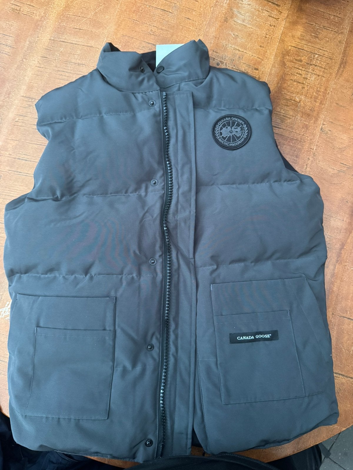Canada goose bodywarmer nieuw!!, Kleding | Heren, Ophalen of Verzenden, Nieuw, Maat 48/50 (M), Grijs