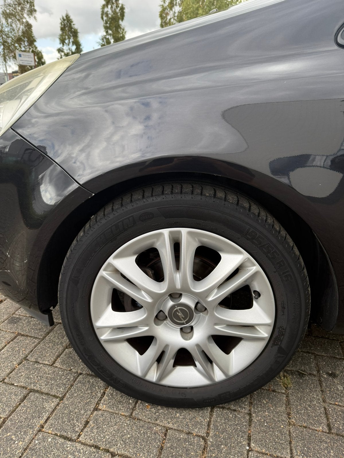 Foto 6 van Opel Corsa 1.2 86PK | 2010 | €1.295 | Zonder APK
