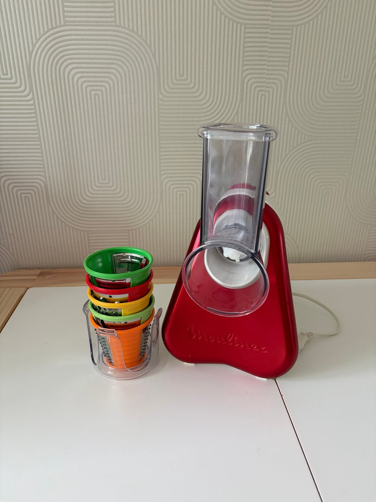 Moulinex Fresh Express: Elektrische Rasp en Snijder, Ophalen, Zo goed als nieuw, Vaatwasserbestendig, Minder dan 1 liter