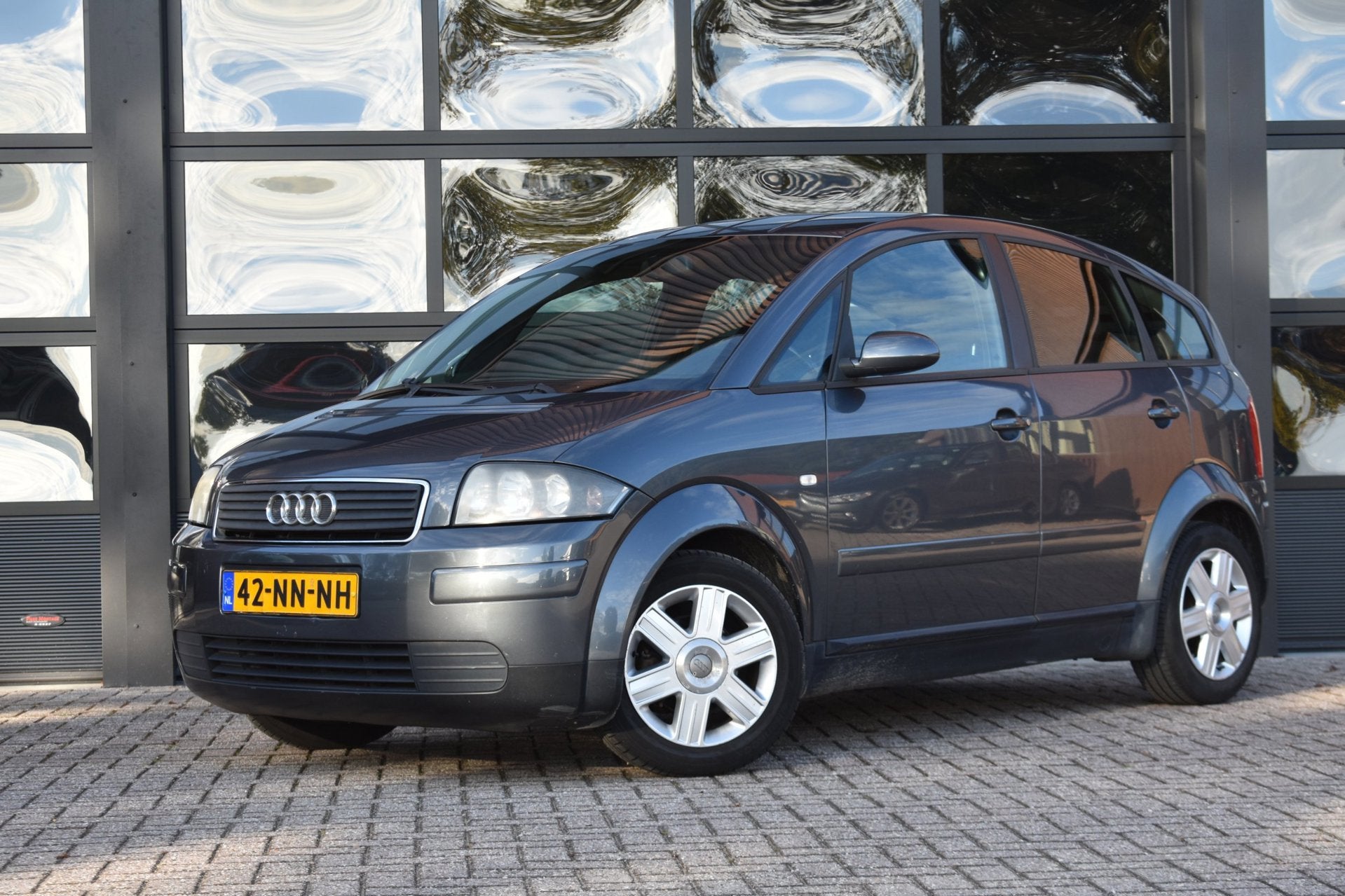 Audi A2 1.4 '04 Clima 10-2027 APK!, Auto's, Stof, Gebruikt, 4 stoelen, Origineel Nederlands