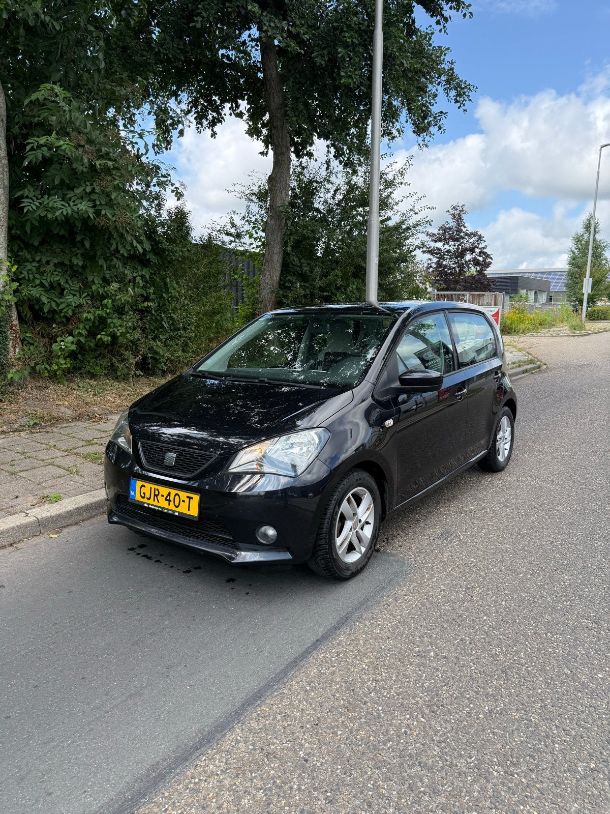 Seat Mii 1.0 55KW 2012 Zwart - airco - elektrische ramen, Auto's, Voorwielaandrijving, 74 pk, 4 cilinders, 840 kg