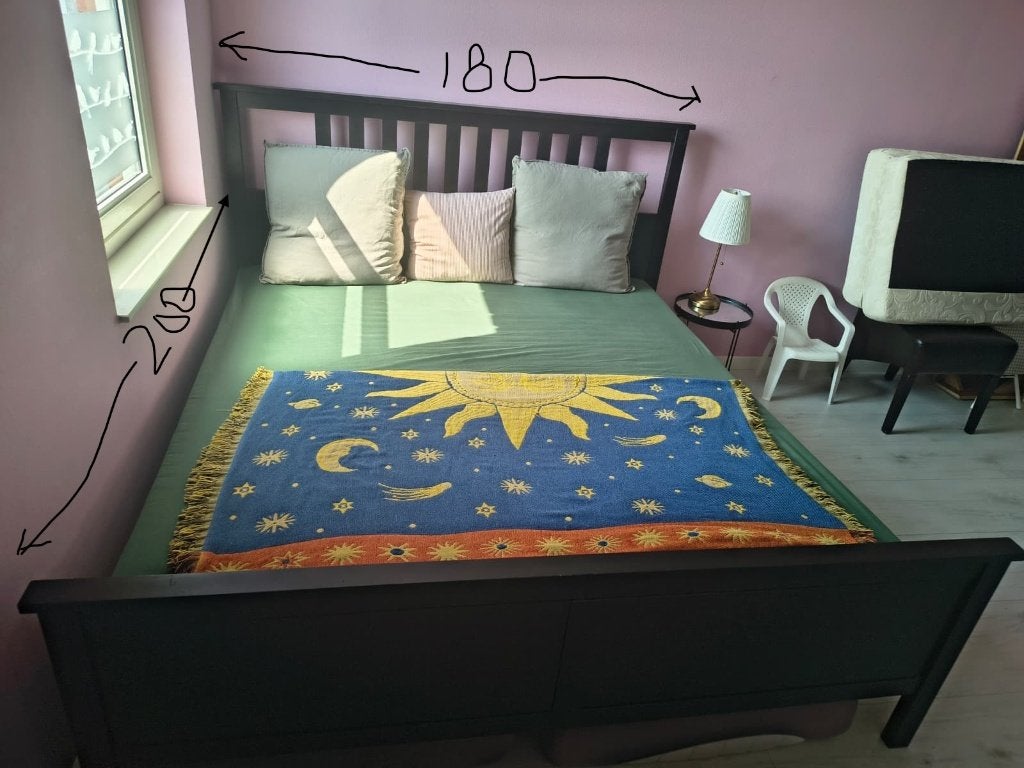 Double Bed(king size) met mattress for sale, Ophalen, Gebruikt, Zwart, Tweepersoons