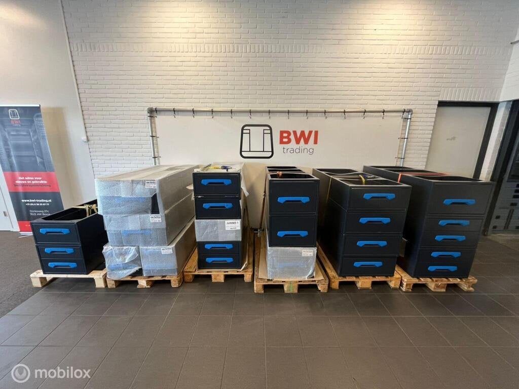 Nieuwe Sortimo vloerlades/ bodemlade bedrijfswageninrichting, Auto diversen, Ophalen of Verzenden