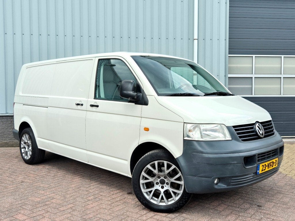 Volkswagen TRANSPORTER 2.5 TDI 340 Lang Airco/Cruise CTRL, Auto's, Voorwielaandrijving, Volkswagen, Wit, Origineel Nederlands