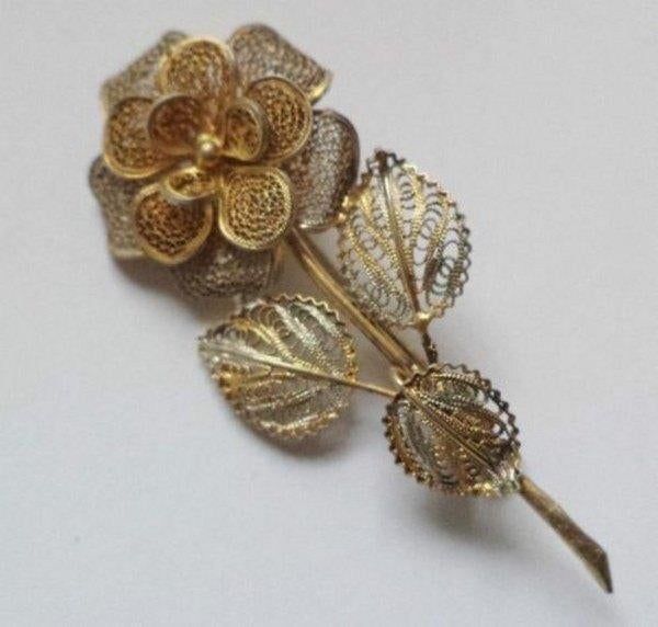 Antieke zilveren filigrain bloem broche, vermeil (7391-3973), Ophalen, Zilver, Broche, Verguld
