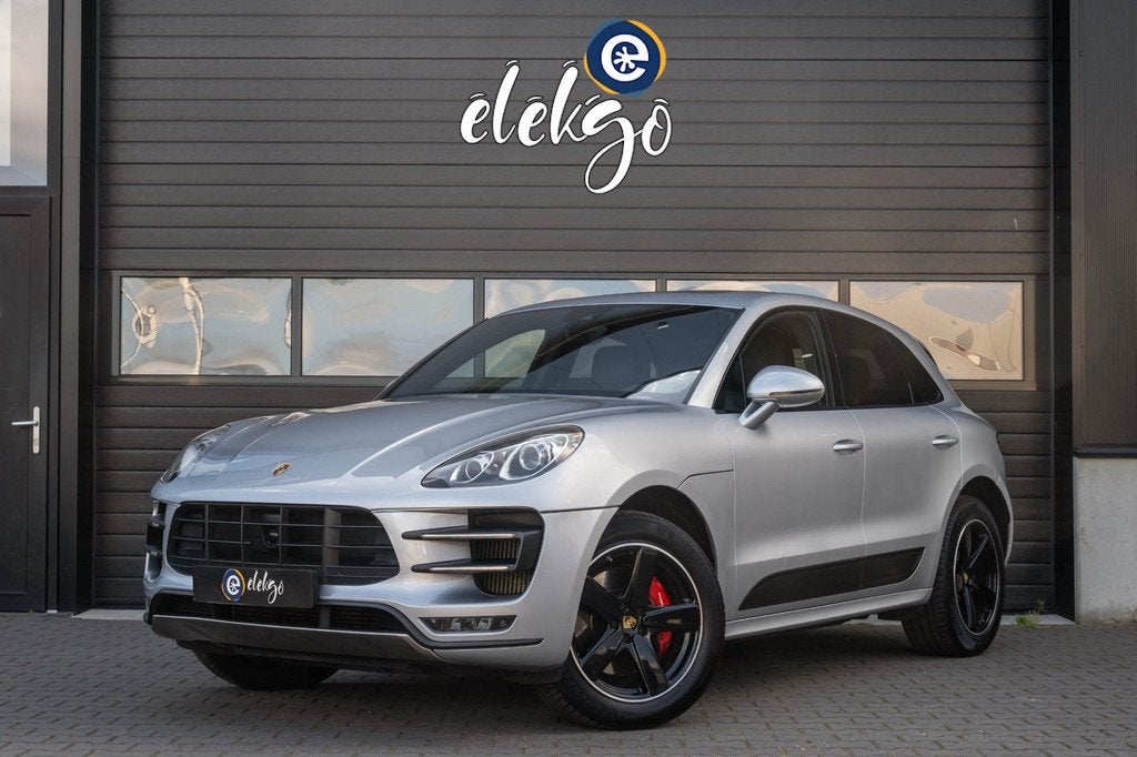 Porsche Macan 3.6 Turbo 400PK|PANO|Luchtvering|Sport-Chrono|, Auto's, Porsche, Automaat, Gebruikt, Automatische klimaatregeling