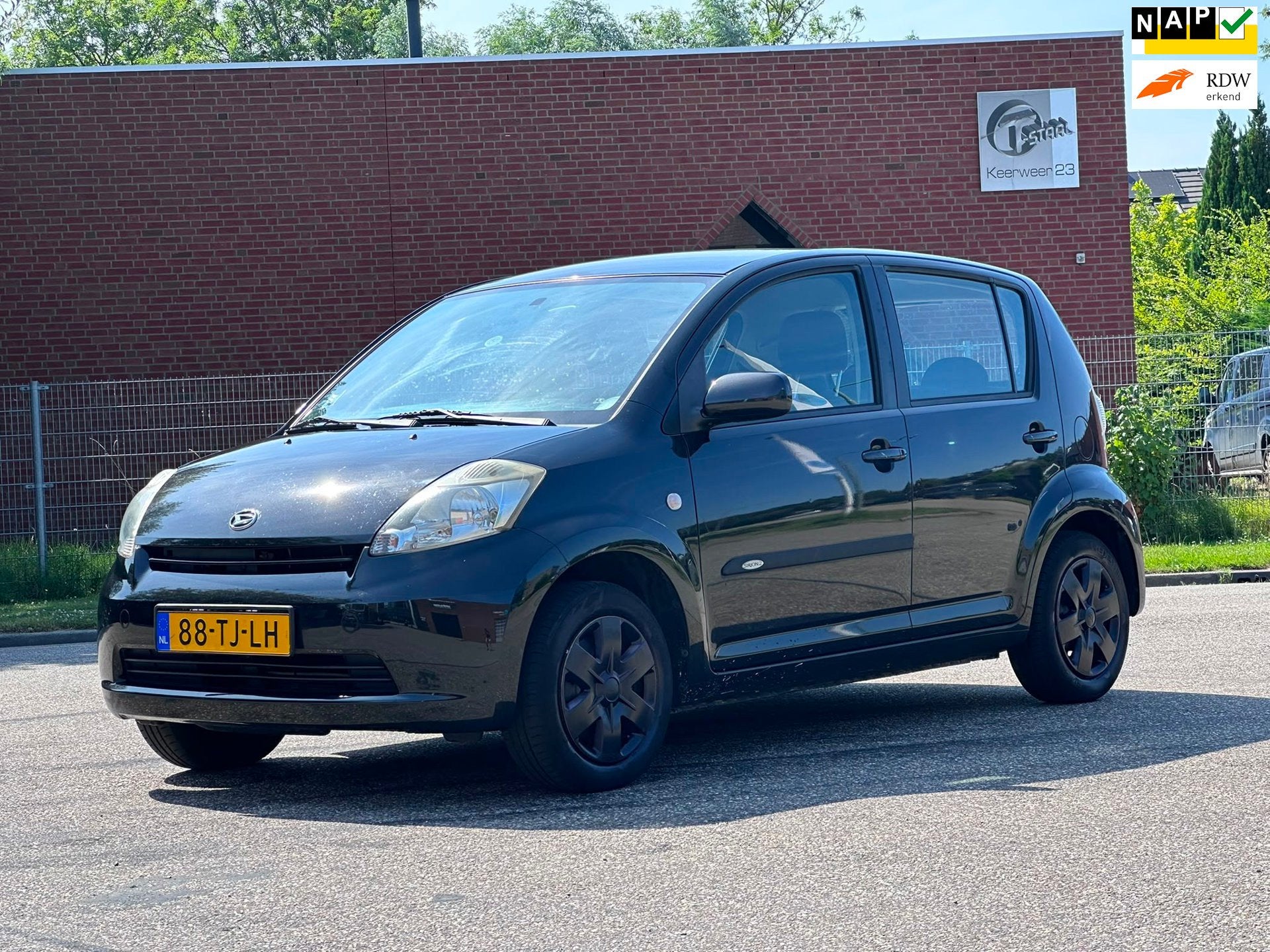 Daihatsu Sirion 2 1.0-12V Trend Airco*130.000 NAP*Elektrisch, Auto's, Voorwielaandrijving, Dealer onderhouden, Gebruikt, Zwart