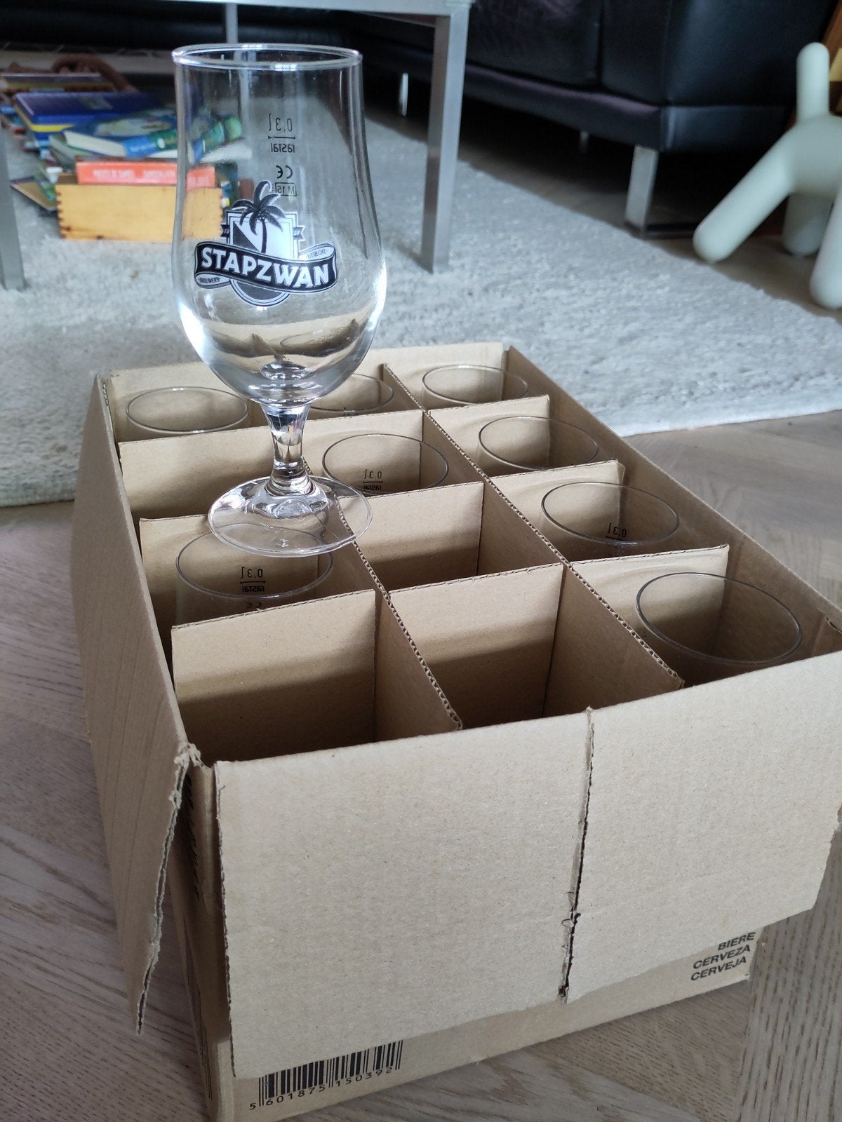 Gratis op te halen Doos 12 bierglazen, Ophalen, Zo goed als nieuw, Bierglas