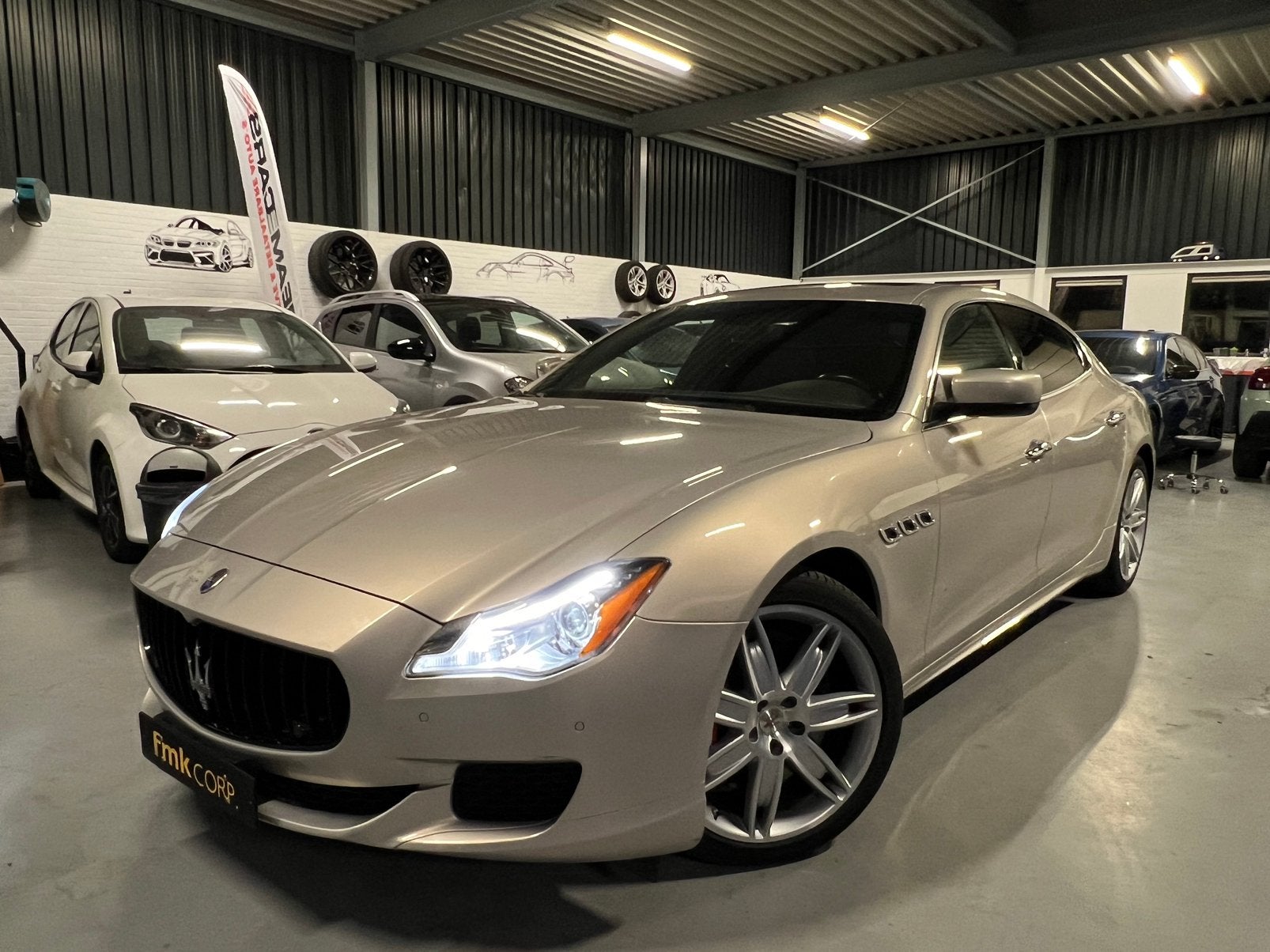 Maserati Quttroporte 2015 3.8 GTS V8 530 pk 38590km met werk, Ophalen, Benzine