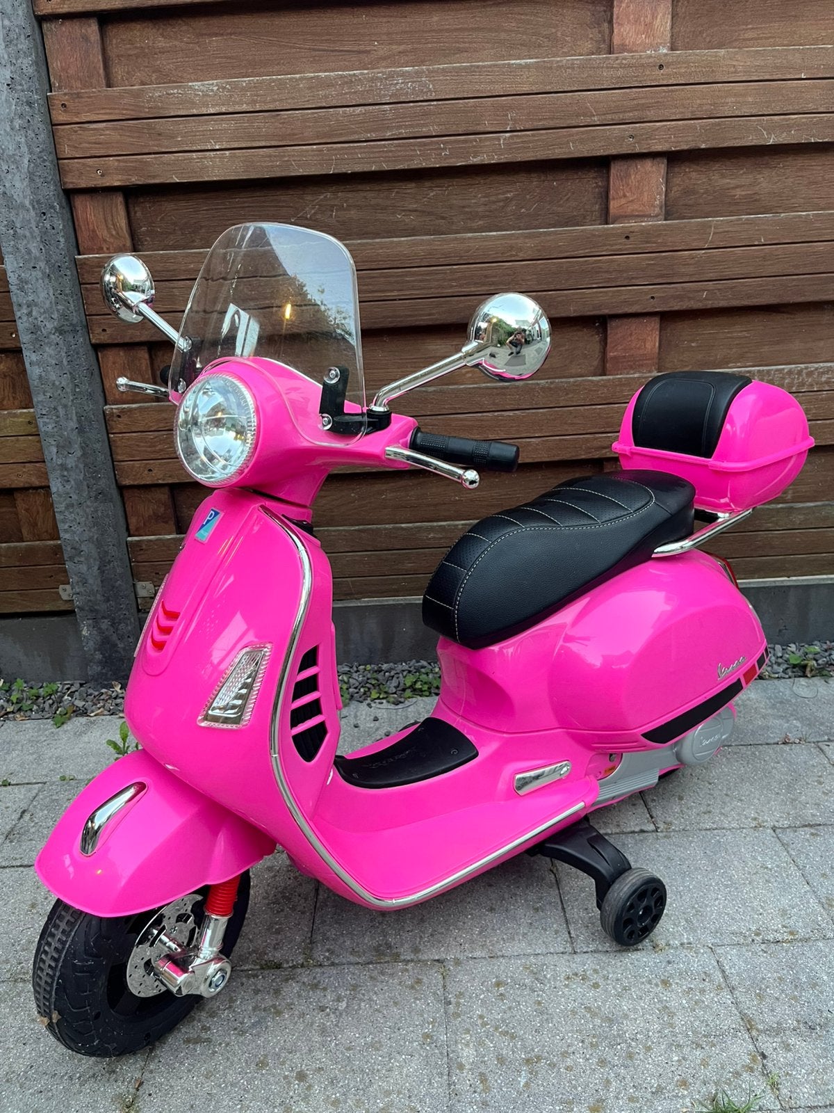 Vespa elektrische kinderscooter, Ophalen, Zo goed als nieuw