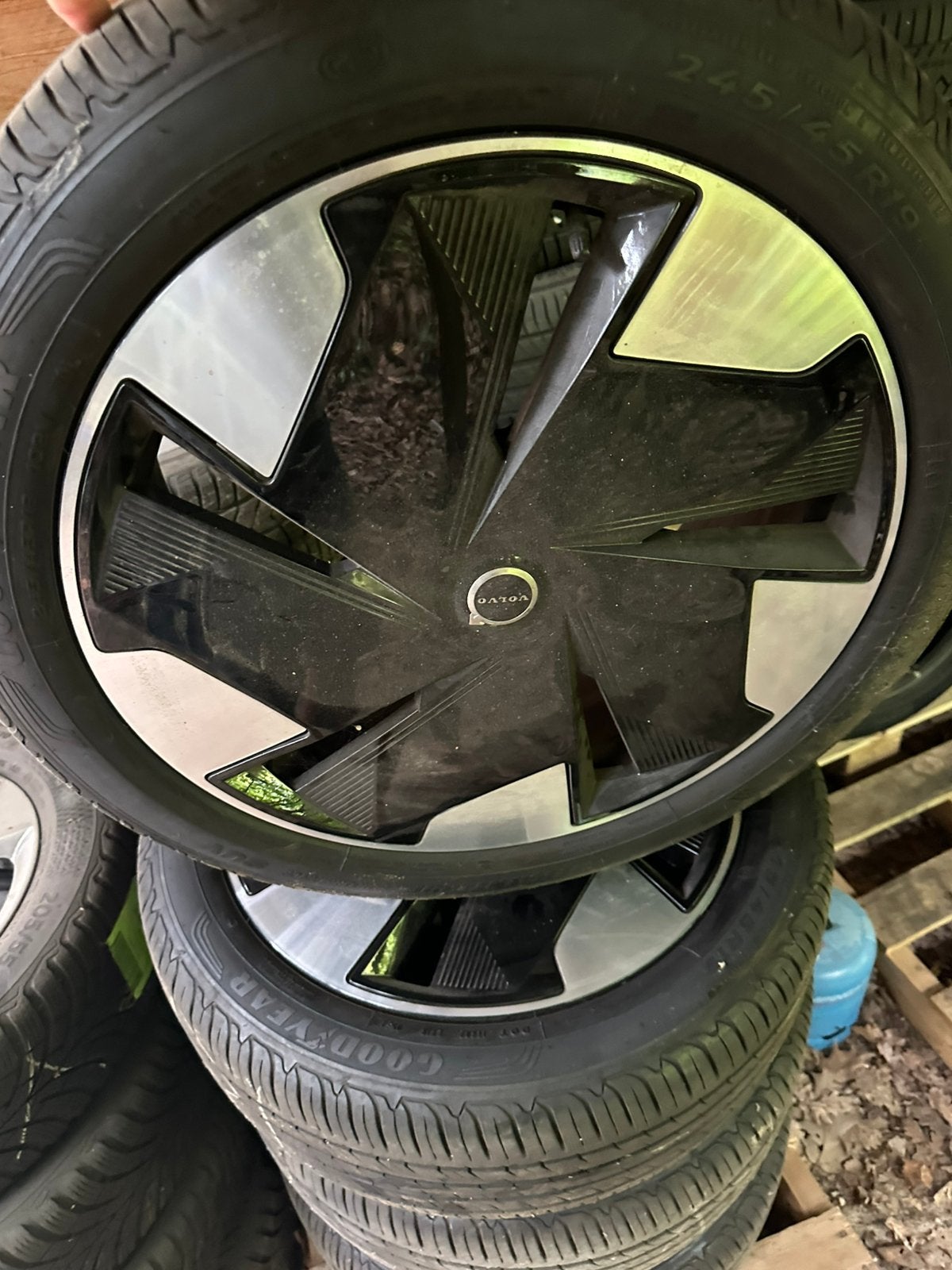 Volvo Ex30 Originele Zomerset (xc40-Lynk&Co), Auto-onderdelen, Banden en Velgen, Ook, 245 mm, Banden en Velgen, Nieuw