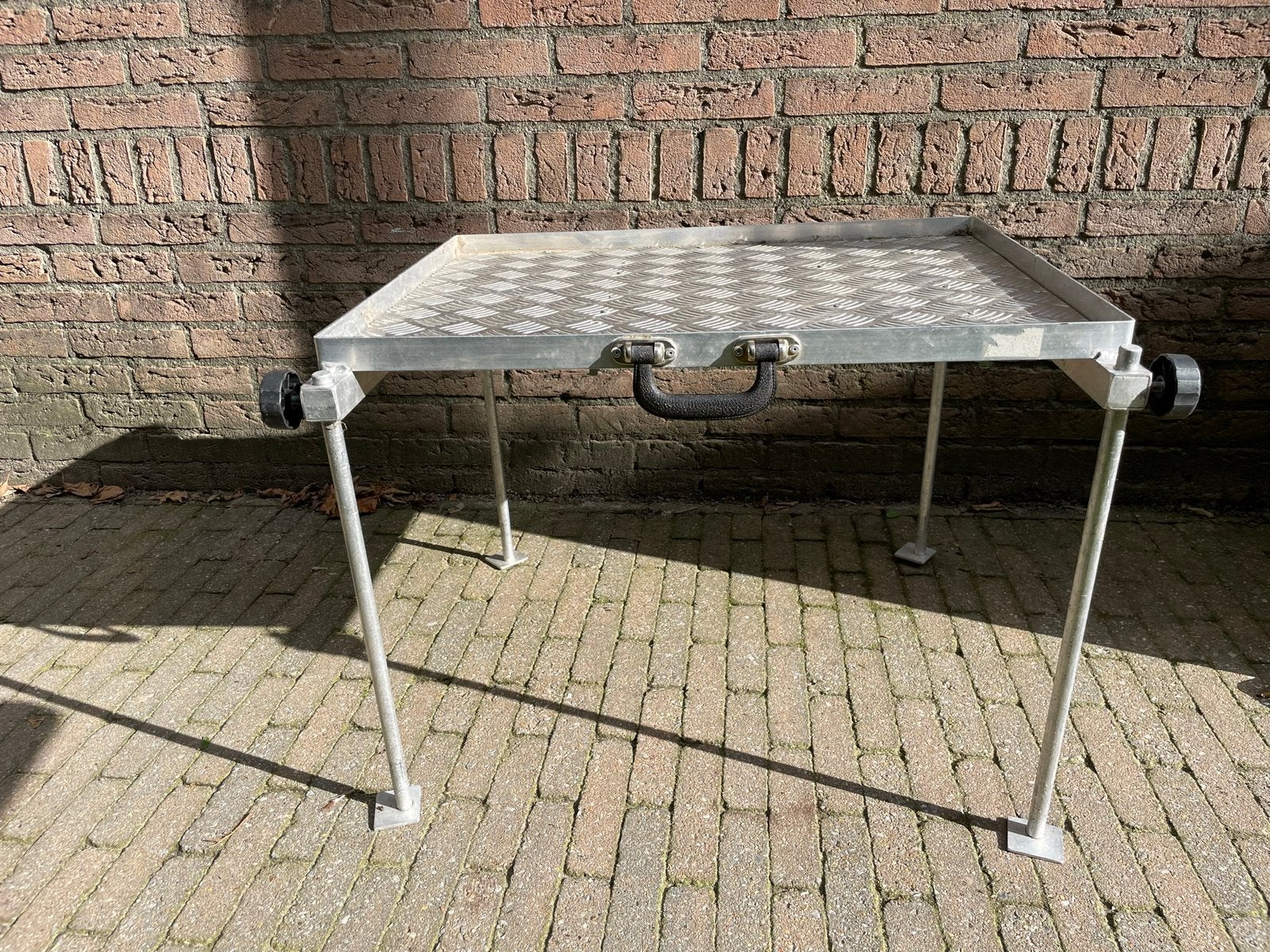 Vis platform voor viskist, Ophalen, Gebruikt