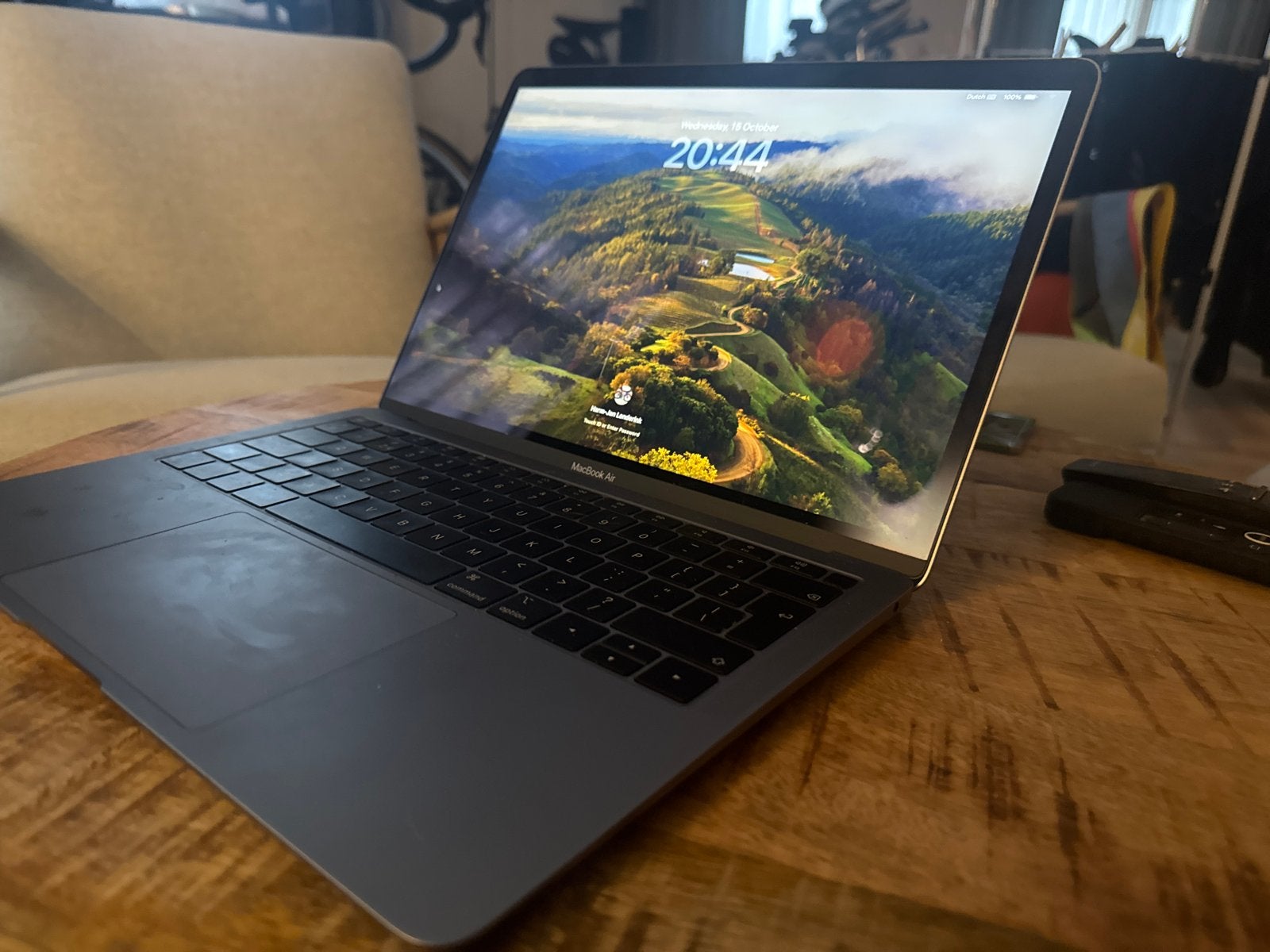 MacBook Air Retina 13-inch 2019 - Oplader inbegrepen, Ophalen, Gebruikt, 13 inch, Minder dan 2 Ghz