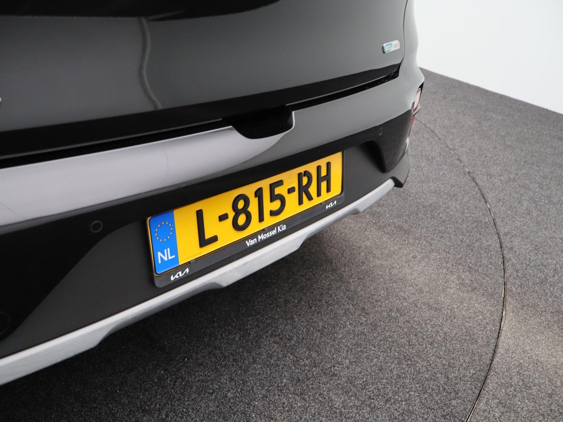 Foto 37 van Kia Niro 1.6 GDi Hybrid DynamicLine | Clima | Navi | Camera