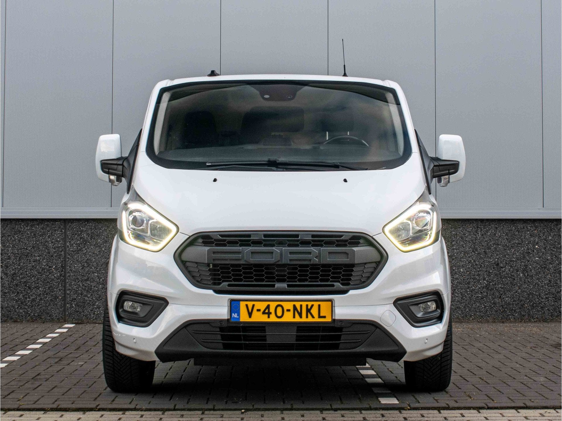 Ford Transit Custom 280 2.0 TDCI L1H1 | DBriem nieuw | Wirel, Stof, 4 cilinders, Wit, Bedrijf