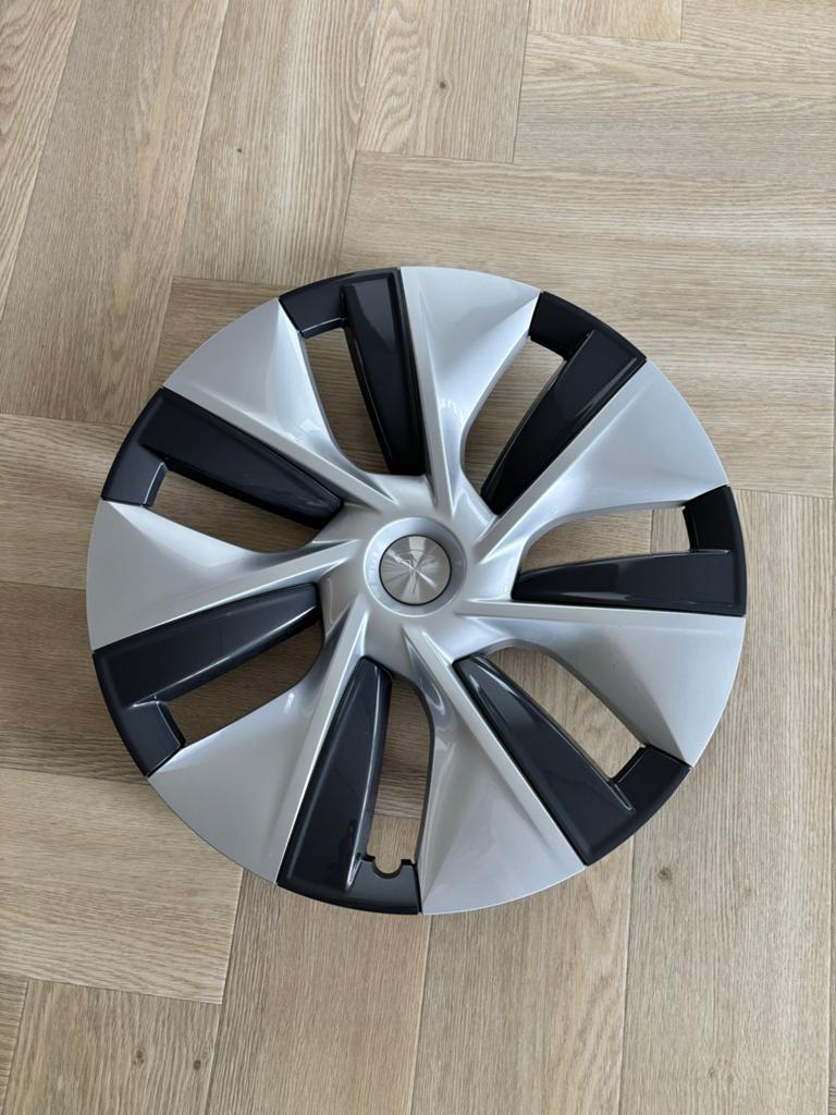 Originele Tesla Gemini 19 inch wieldoppen (4 stuks), Auto diversen, Wieldoppen, Ophalen of Verzenden, Zo goed als nieuw