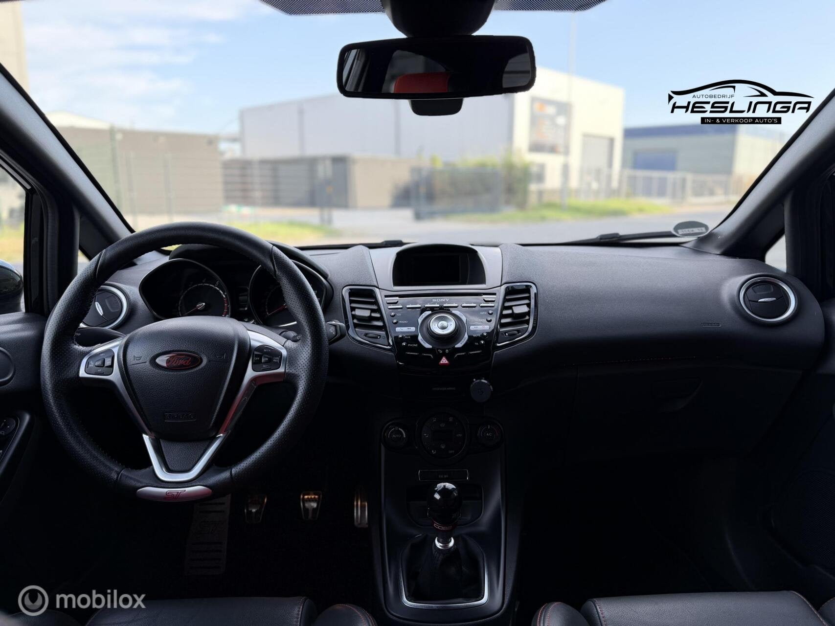 Foto 8 van Ford fiesta st-2 /Stoelverwarming / Cruise / 182PK