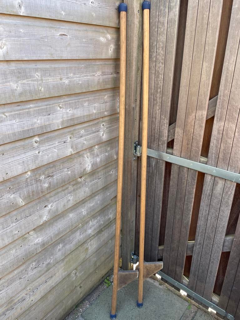 Stelten van hout, Ophalen, Gebruikt