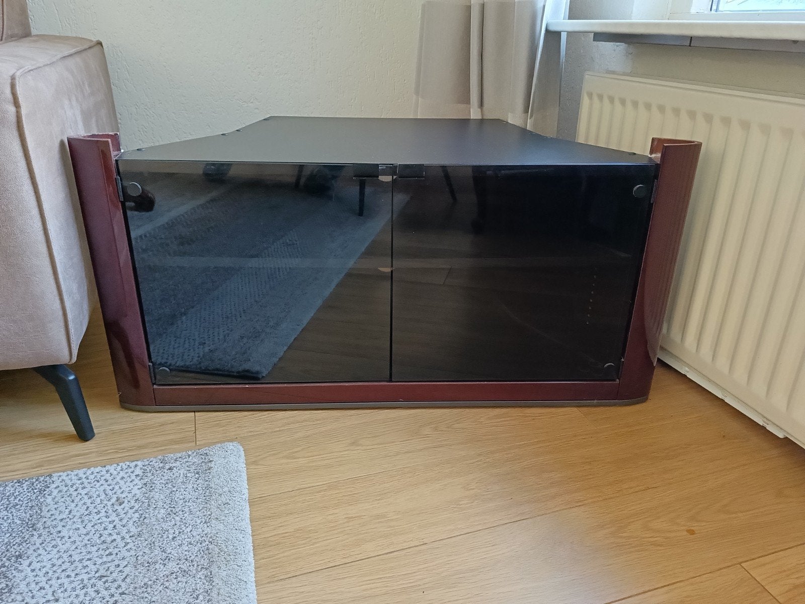 TV meubel gratis, Ophalen, Gebruikt, 25 tot 50 cm, Minder dan 100 cm