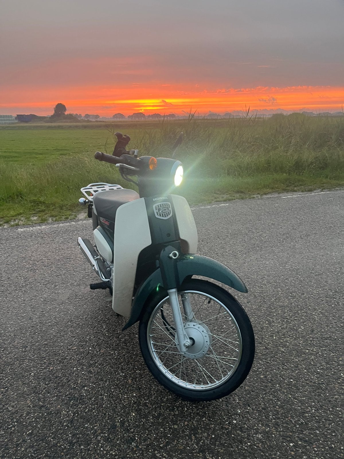 Honda Super Cub C50 - Zuinig en Betrouwbaar, Gebruikt, Overige modellen, Ophalen of Verzenden, 4 versnellingen