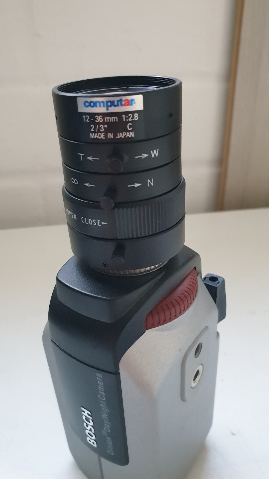 Bosch Dinion Day/Night Camera met Computar lens, Ophalen of Verzenden, Nieuw, Binnencamera