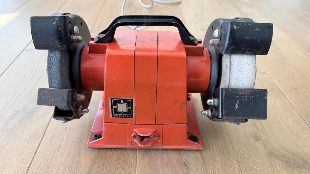 Creusen Slijpmachine DS 2150 TS - Hobby Gebruikt, Ophalen of Verzenden, Gebruikt, Minder dan 700 watt, Werkbankslijpmachine