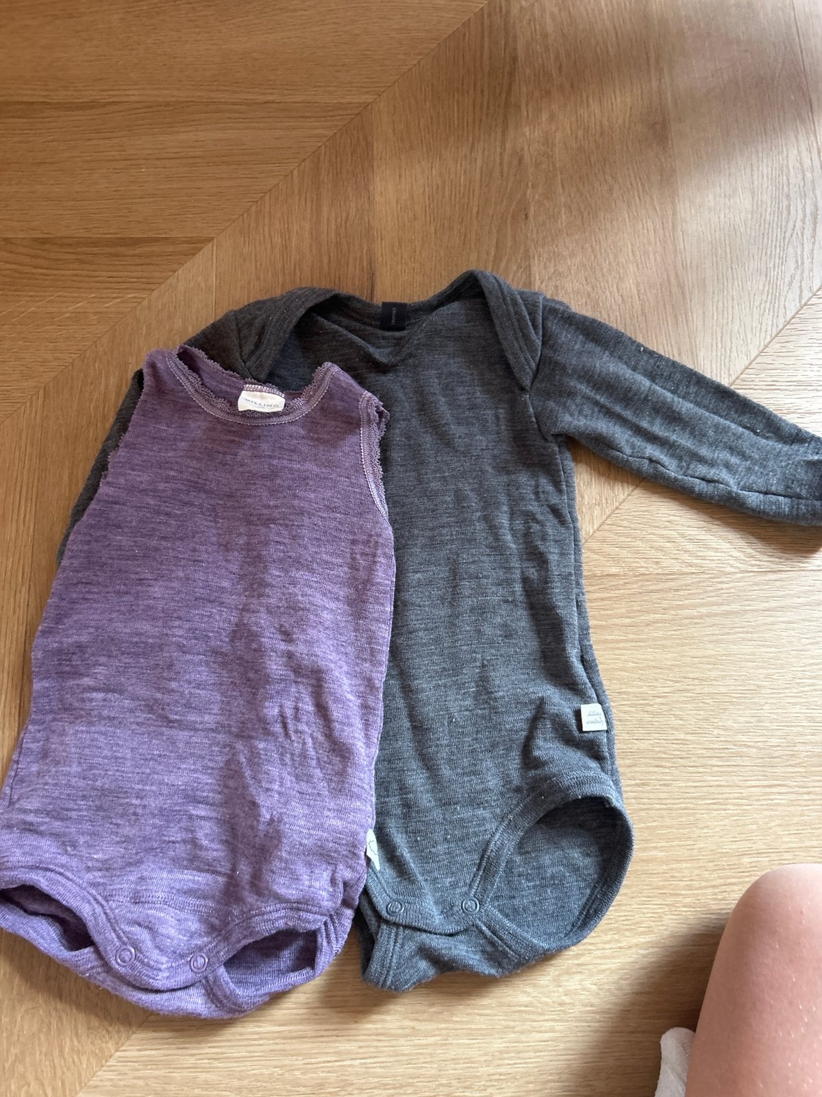 Nieuwe Dilling merino wollen rompers maat 68 (paars & grijs), Ophalen of Verzenden, Nieuw, Meisje, Nacht- of Onderkleding