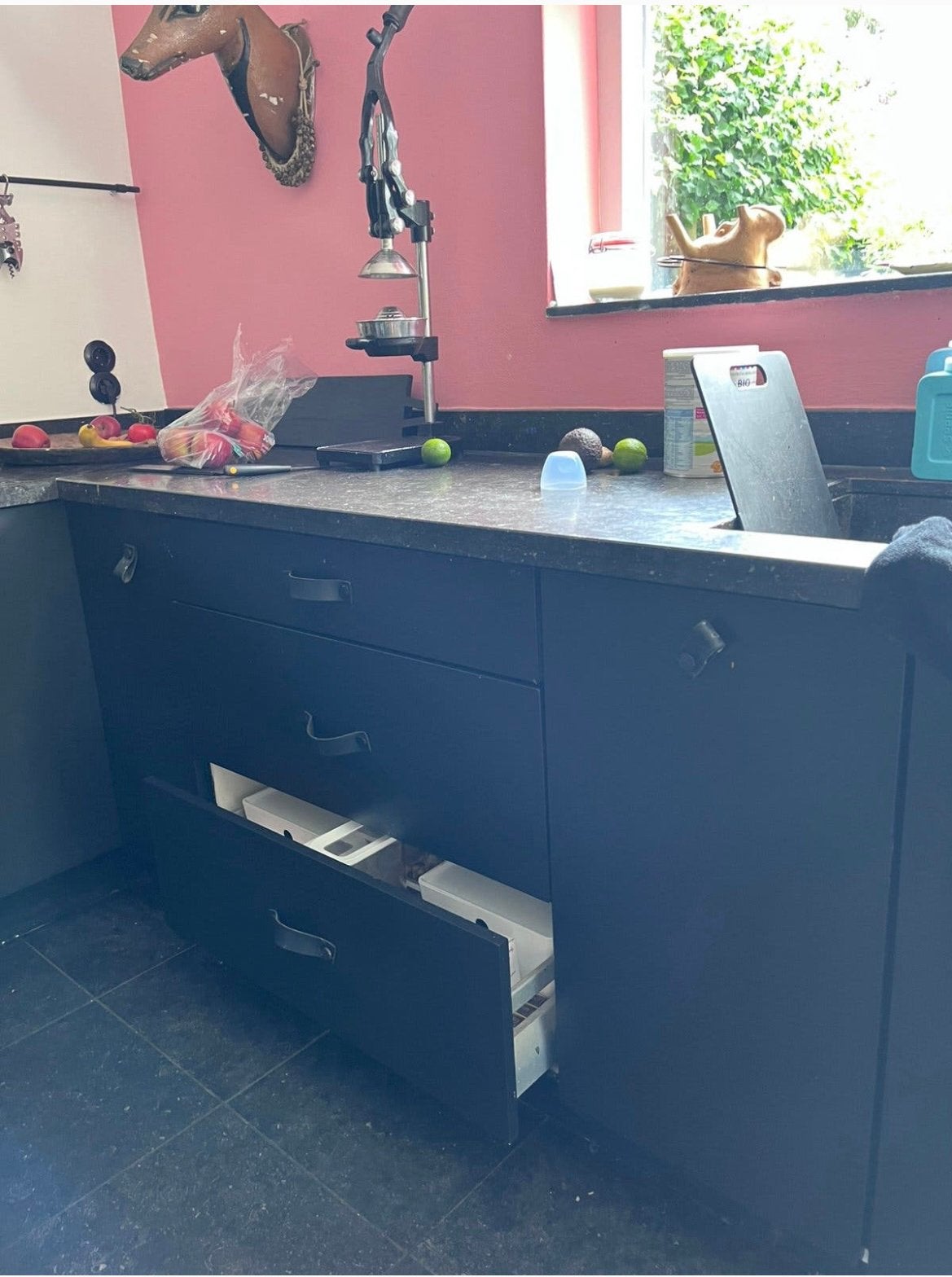 Keuken tulp, Ophalen, Gebruikt, Zwart, Hoekkeuken