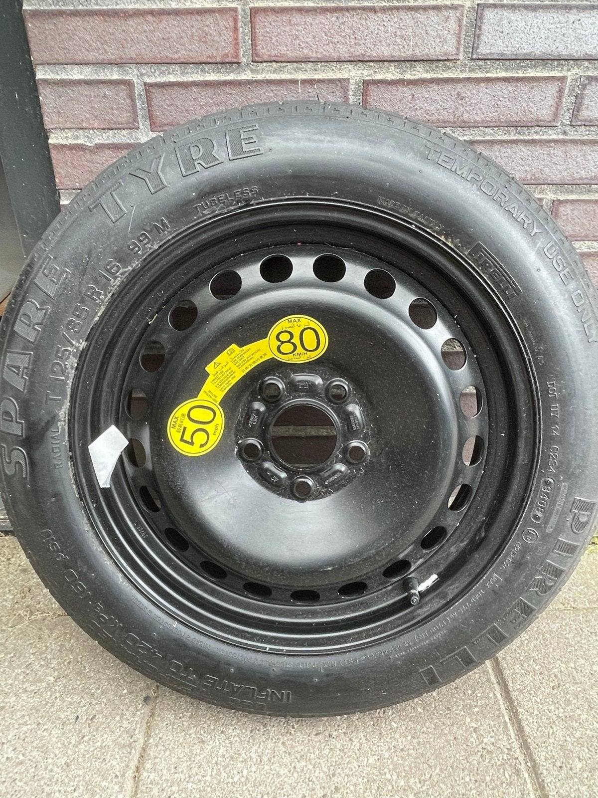 Pirelli T125/85 R16 thuiskomer reservewiel, Ophalen, Gebruikt
