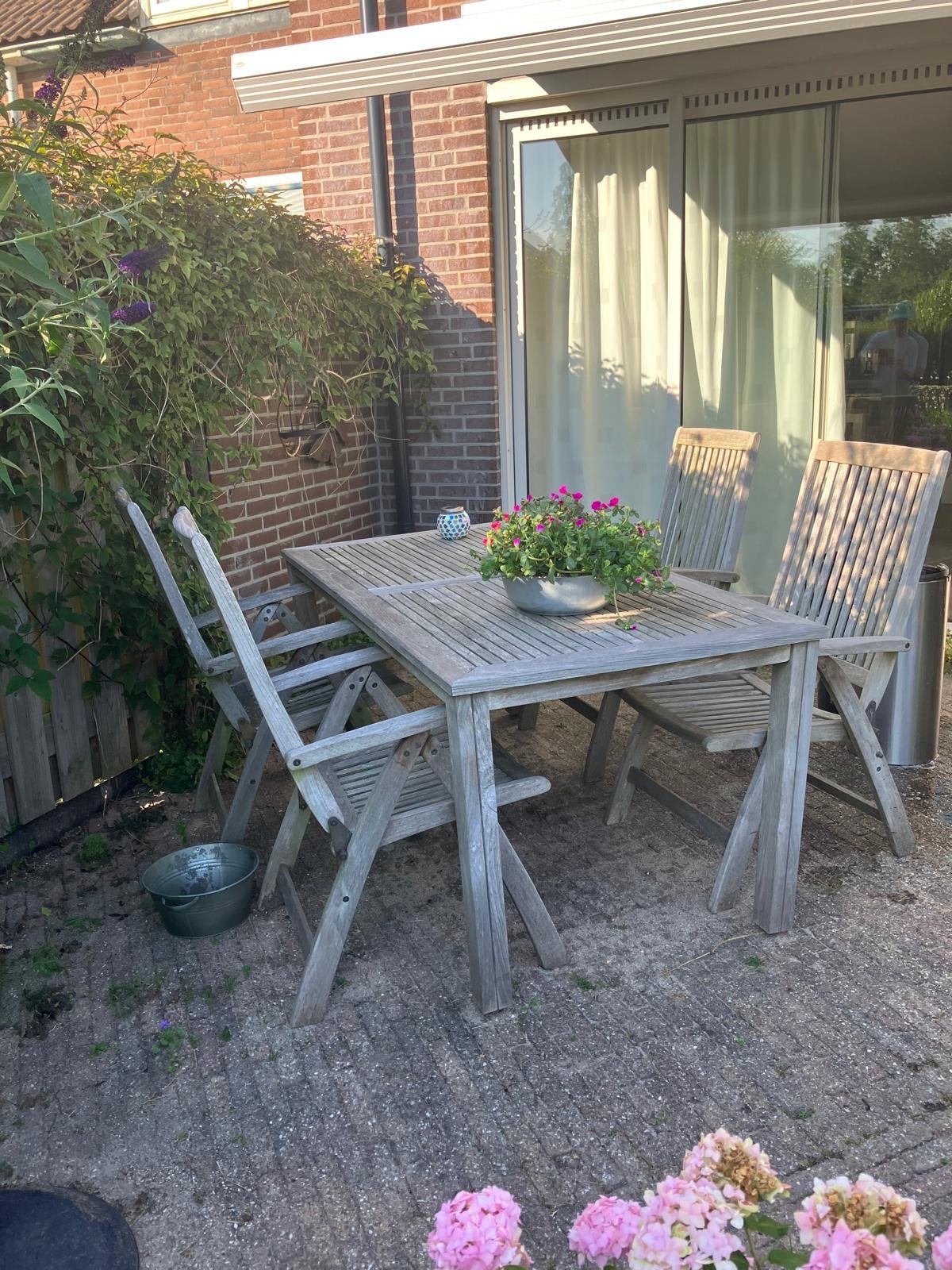 Hartman Teakhouten Tuintafel met 4 Stoelen incl kussens, 4 zitplaatsen, Gebruikt, Eettafel, Teakhout