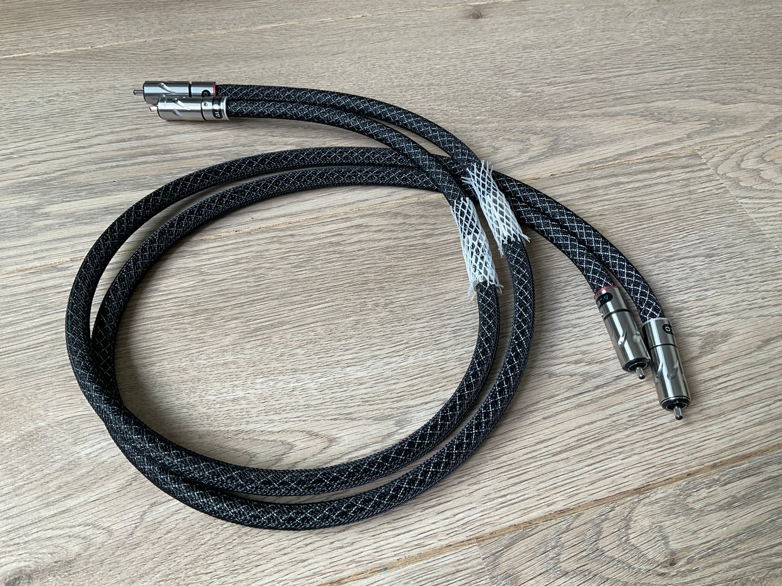 Albedo Silver Solid Interlink zgan!!, Audio, Tv en Foto, Audiokabels en Televisiekabels, Ophalen of Verzenden, Zo goed als nieuw