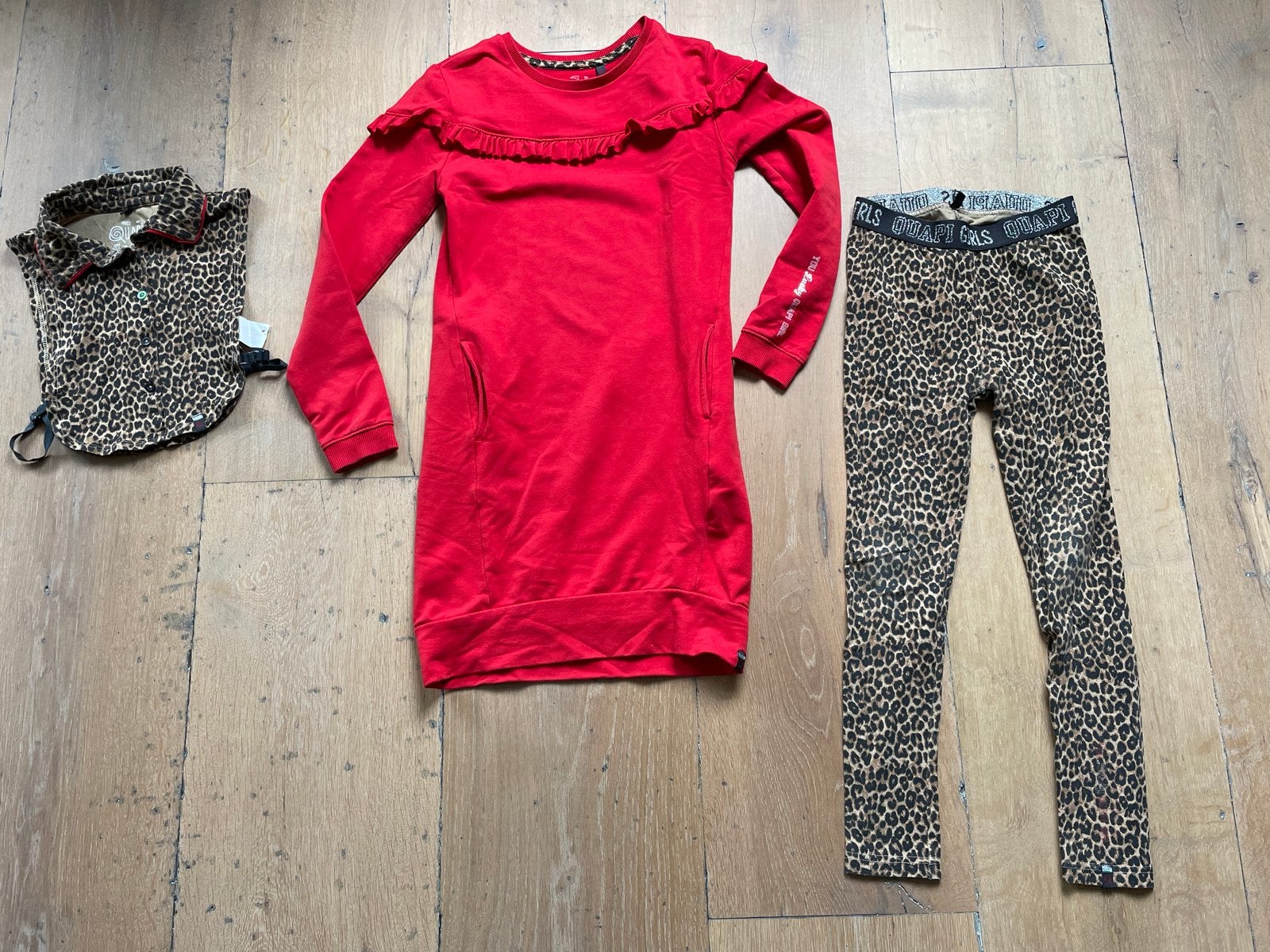 ZGAN: QUAPI JURK MET LEGGING EN KRAAGJE 140, Ophalen of Verzenden, Zo goed als nieuw, Meisje, Setje
