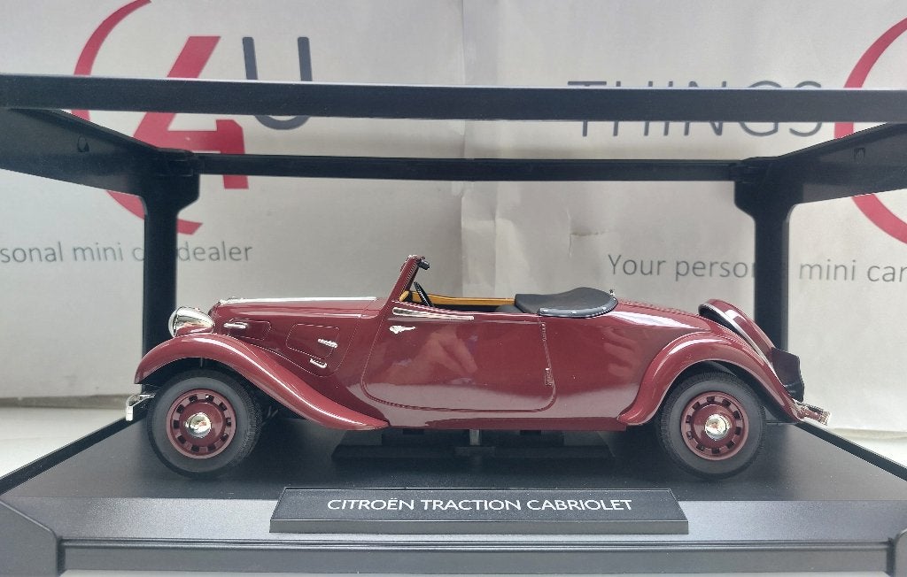 Norev 1:18 Citroën Traction cabriolet 1938 donker rood nieuw, Hobby en Vrije tijd, Modelauto's | 1:18, Ophalen of Verzenden, Nieuw
