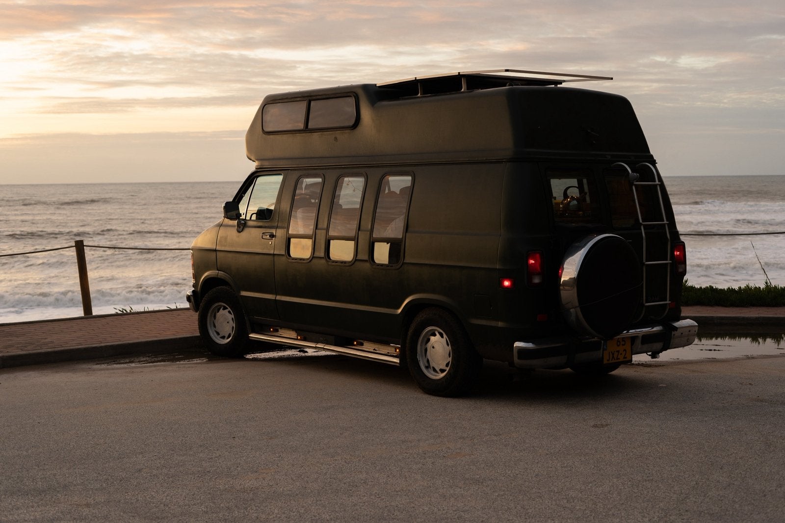 Dodge camper, Auto's, Automaat, Achterwielaandrijving, Overige carrosserieën, RAM Van