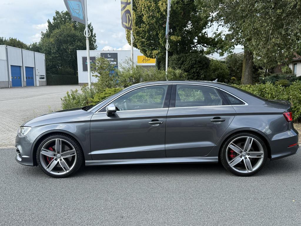 Audi S3 Limousine 2.0 TFSI quattro 300PK Automaat•Leder, Auto's, Audi, Automaat, S3, Gebruikt, Euro 6