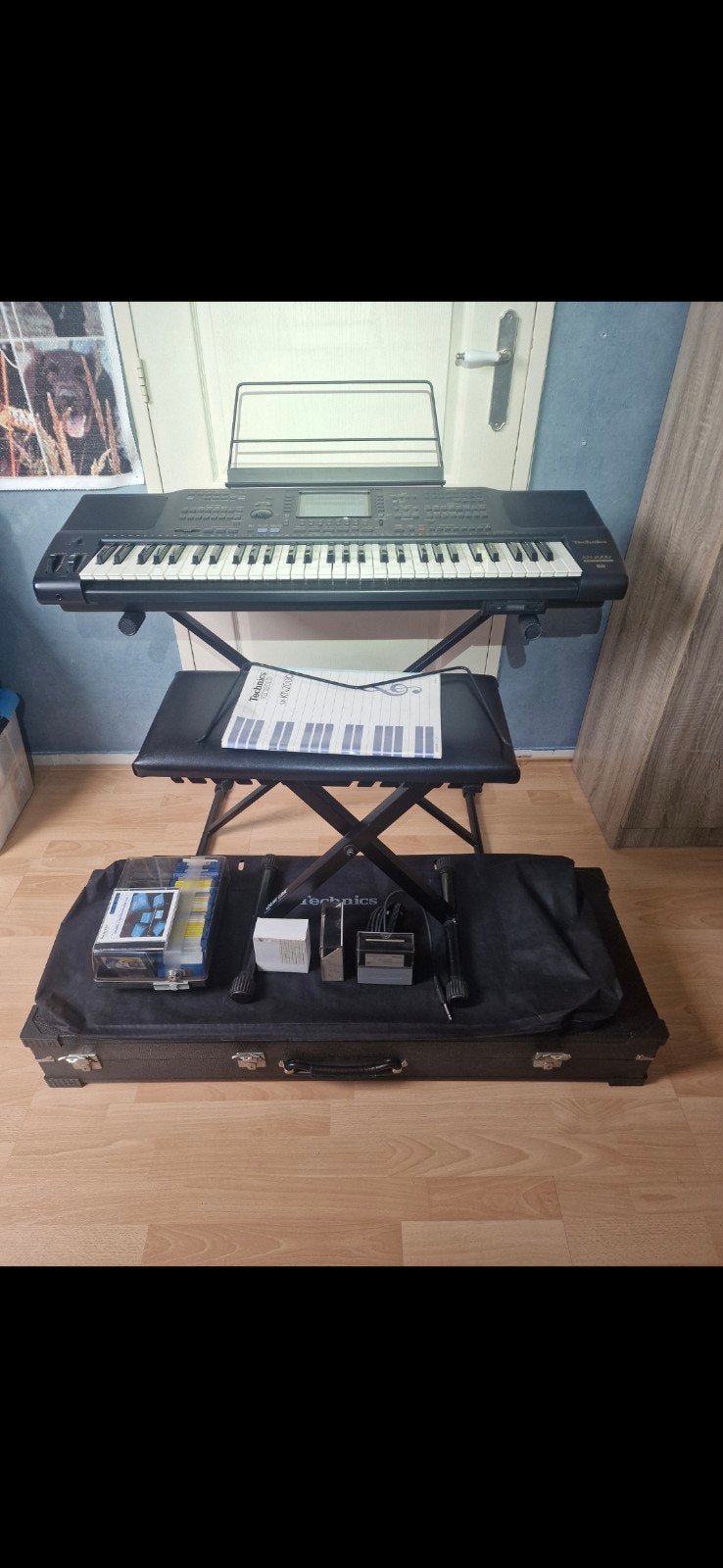 Technics SX-KN2000 Keyboard met standaard en accessoires, Ophalen, 61 toetsen, Met standaard, Zo goed als nieuw