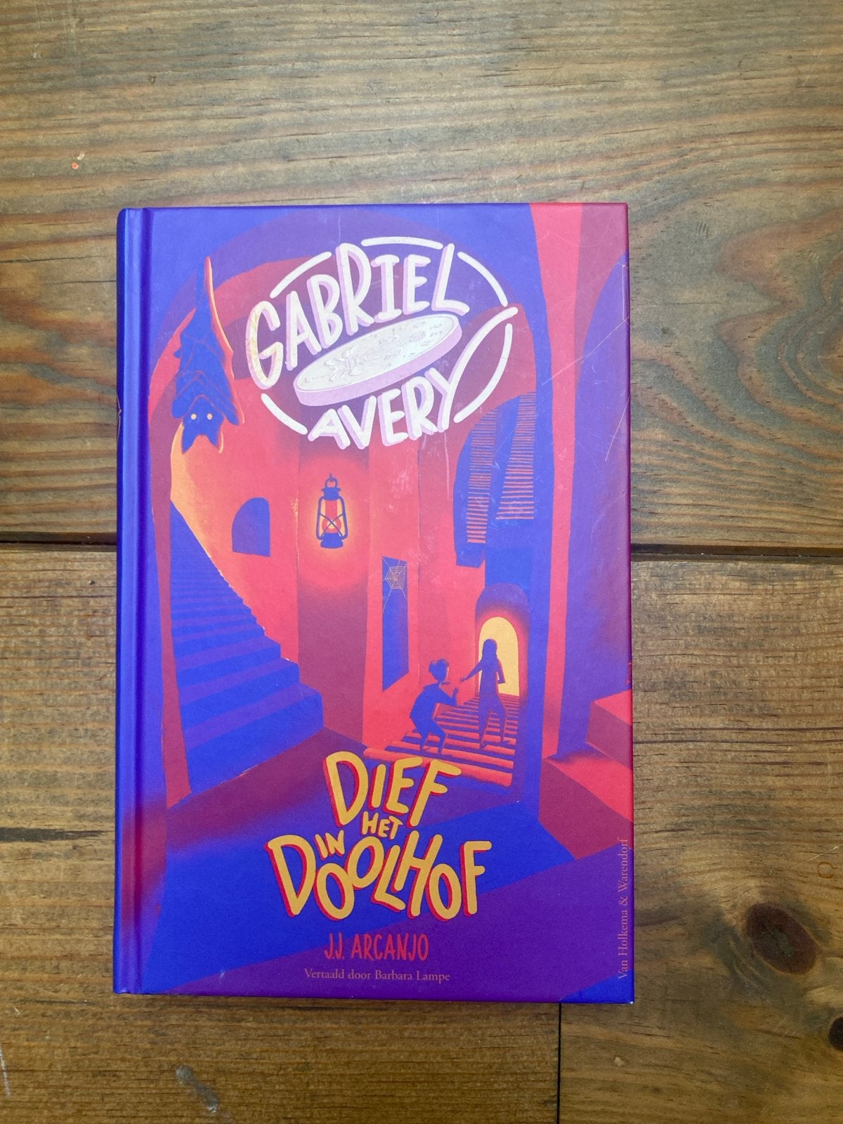 Gabriel Avery: Dief in het Doolhof - JJ Arcanjo, Ophalen of Verzenden, Zo goed als nieuw, Fictie