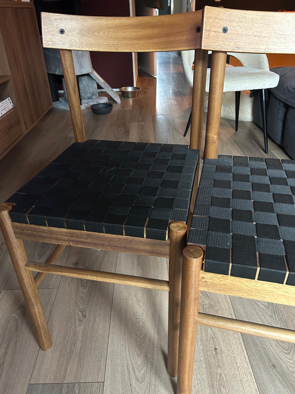 2 Ikea stoelen, Ophalen, Twee, Bruin, Zo goed als nieuw