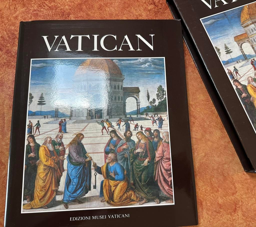 Museum boek over Vaticaan engelse uitgave, Ophalen of Verzenden, Zo goed als nieuw