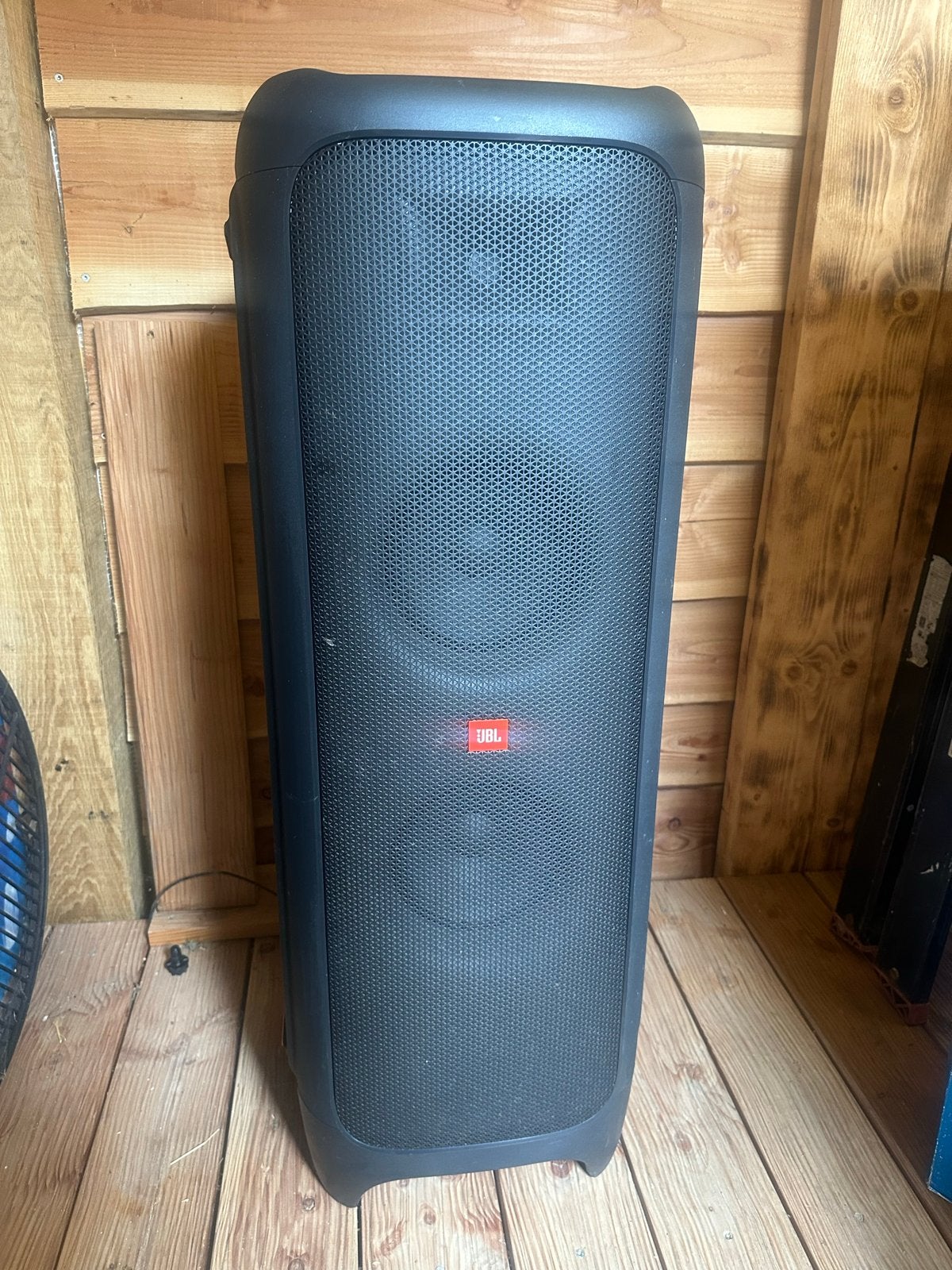 JBL Partybox 1000 - Krachtige Party Speaker met Lichteffecte, Audio, Tv en Foto, JBL, Party speaker, Zo goed als nieuw, AUX-ingang