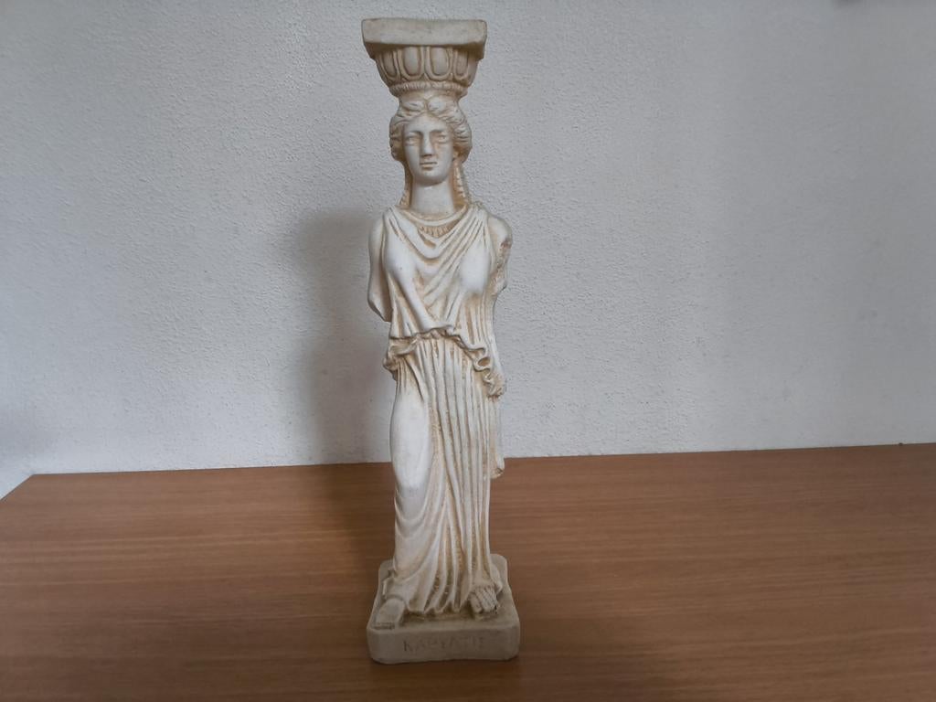 Kariatide Beeld - Klassieke Griekse Vrouw Sculptuur, Antiek en Kunst, Ophalen of Verzenden, Handgemaakt, 20 - 50 cm, Steen of Keramiek