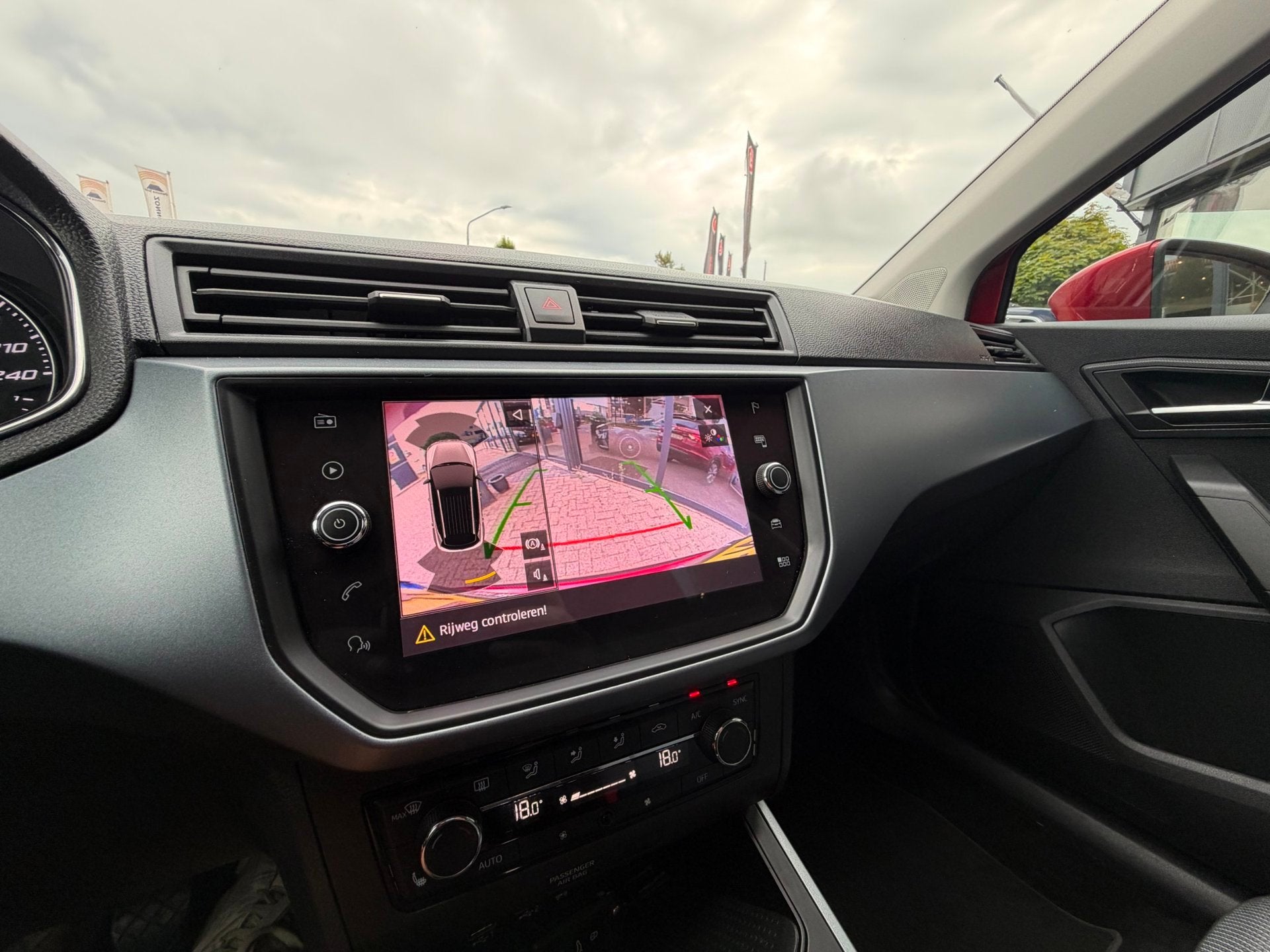 Seat Arona 1.0 TSI Style Launch Ed Clima|ACC|NAV|CAM|DealerO, Auto's, Seat, Voorwielaandrijving, Stof, Gebruikt, 49 €/maand
