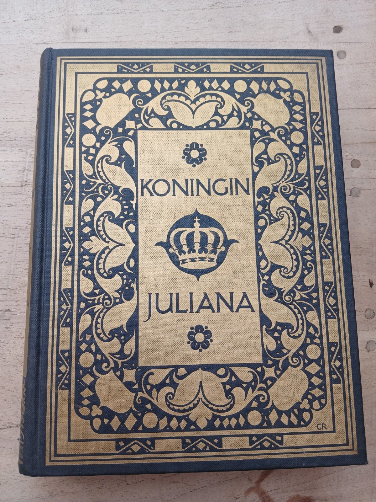 Koningin Juliana Officieel Gedenkboek 1948, Boeken, Ophalen of Verzenden, 20e eeuw of later, Gelezen, Mr. J.R.H. van Schaik (inleiding)