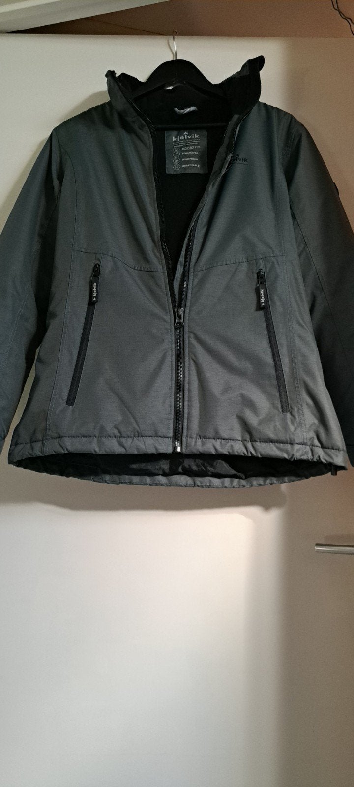 Kjelvik winterjas/outdoorjas dames, maat 38, grijs, Kleding | Dames, Zo goed als nieuw, Kjelvik, Grijs, Ophalen