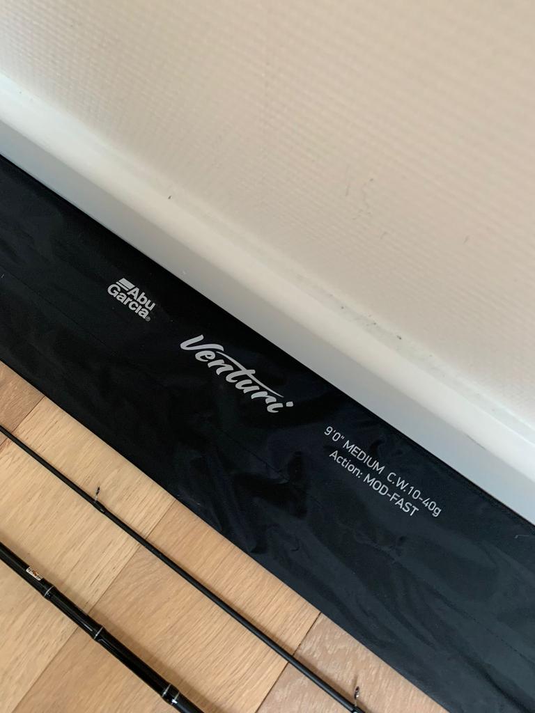 Nieuwe Abu Garcia Venturi V2 spinhengel, 2.70m & 10-40 gr, Abu garcia, Werphengel, Nieuw, Ophalen of Verzenden